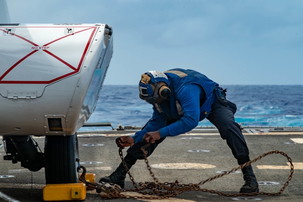 usns matthew perry