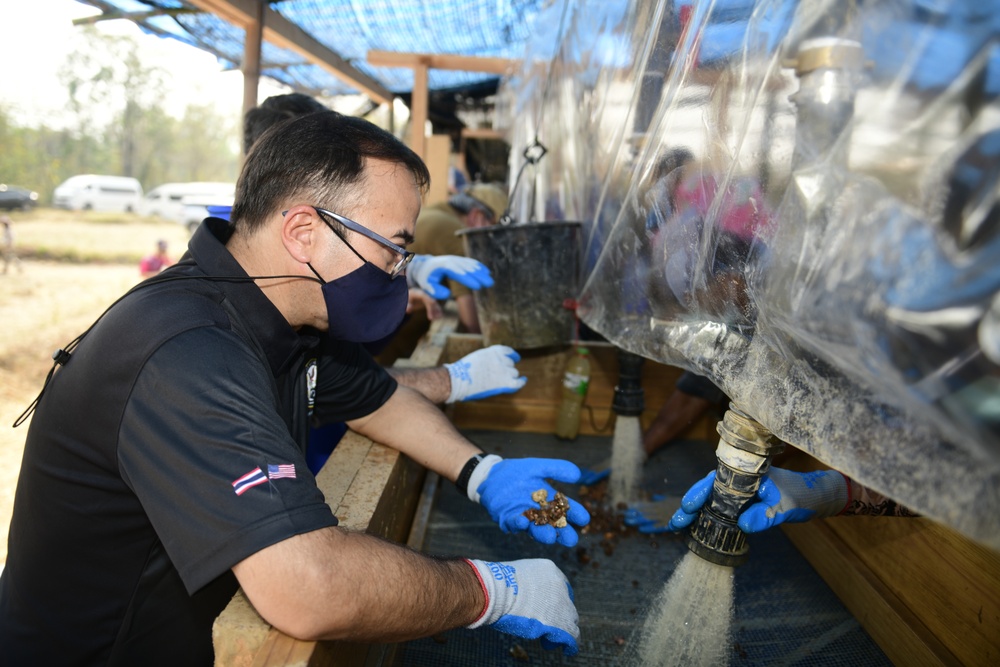 U.S. Embassy Thailand Chargé d'Affaires vistis DPAA in Thailand