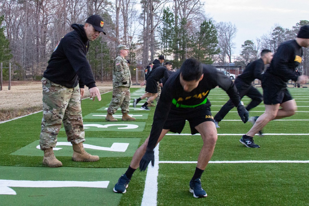 NCOA-E ALC Students Perform ACFT!