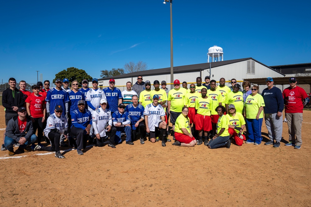 SOMS athletes challenges Keeser's Chiefs and Eagles softball team