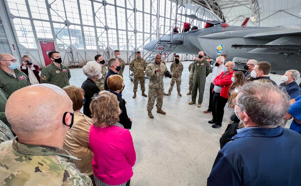 Community leader tour
