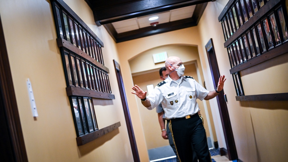 Chilean Defense Attaché Lt. Gen. Cristian Roberto Guedelhoefer Erbetta Visits IADC
