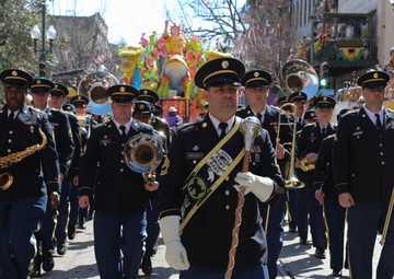 313th Army Band performed in Mardi Gras 2022 parade