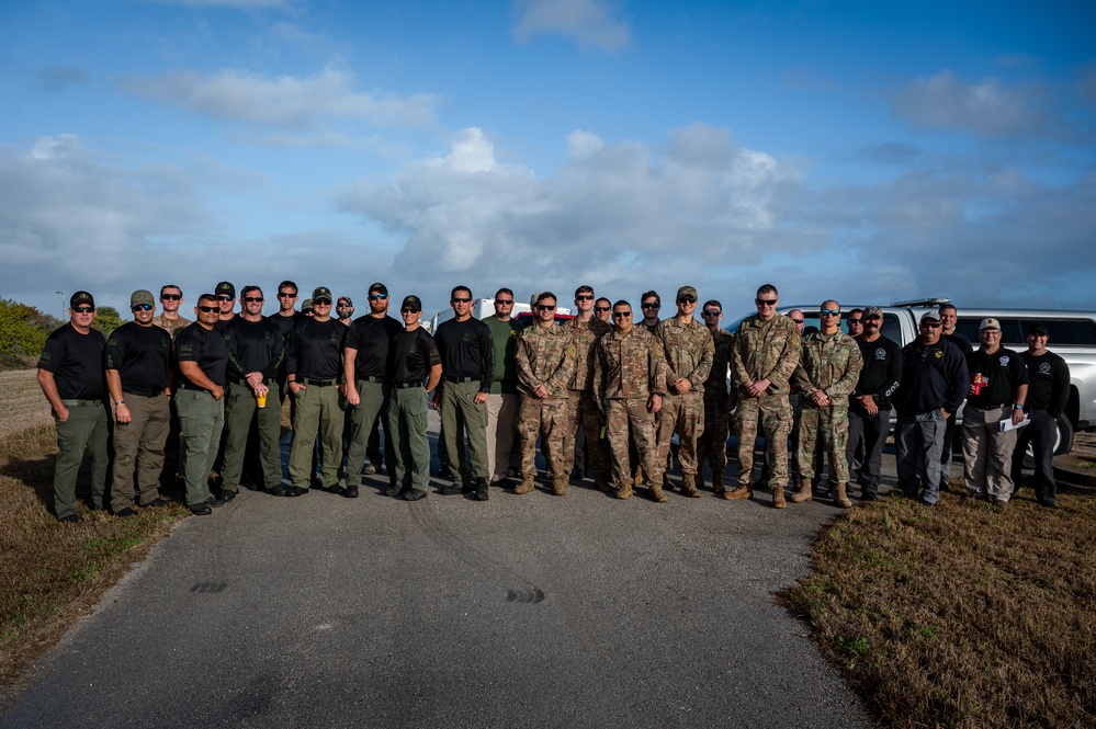 Cape Canaveral SFS EOD Team Organizes Joint Explosice Vehicle Entry Training