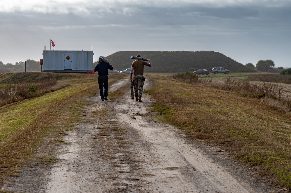 Cape Canaveral SFS EOD Team Organizes Joint Explosice Vehicle Entry Training