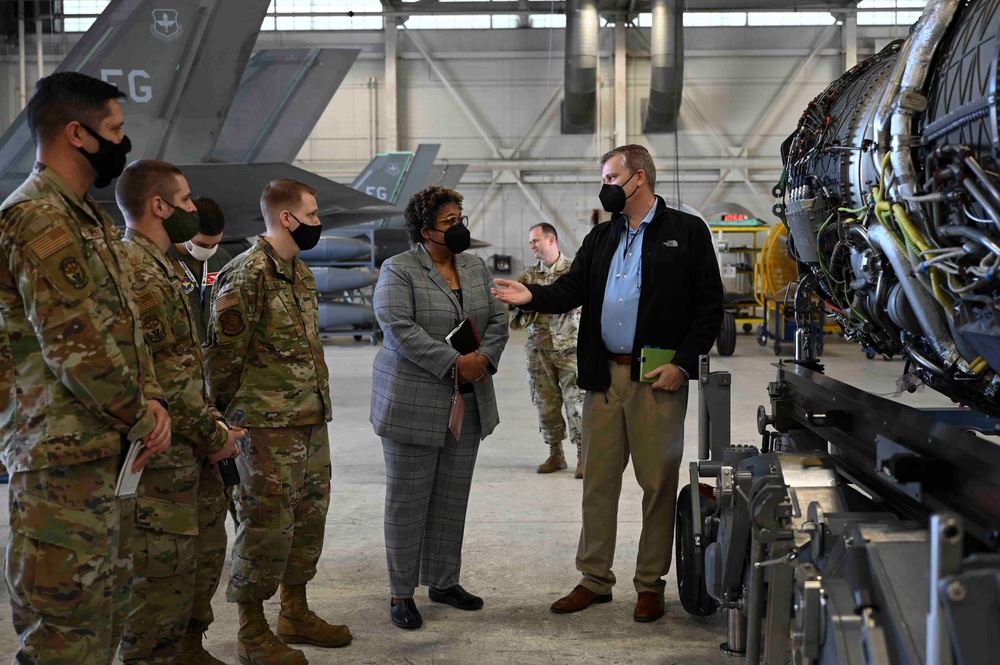 Lisa Smith visits the 33rd FW