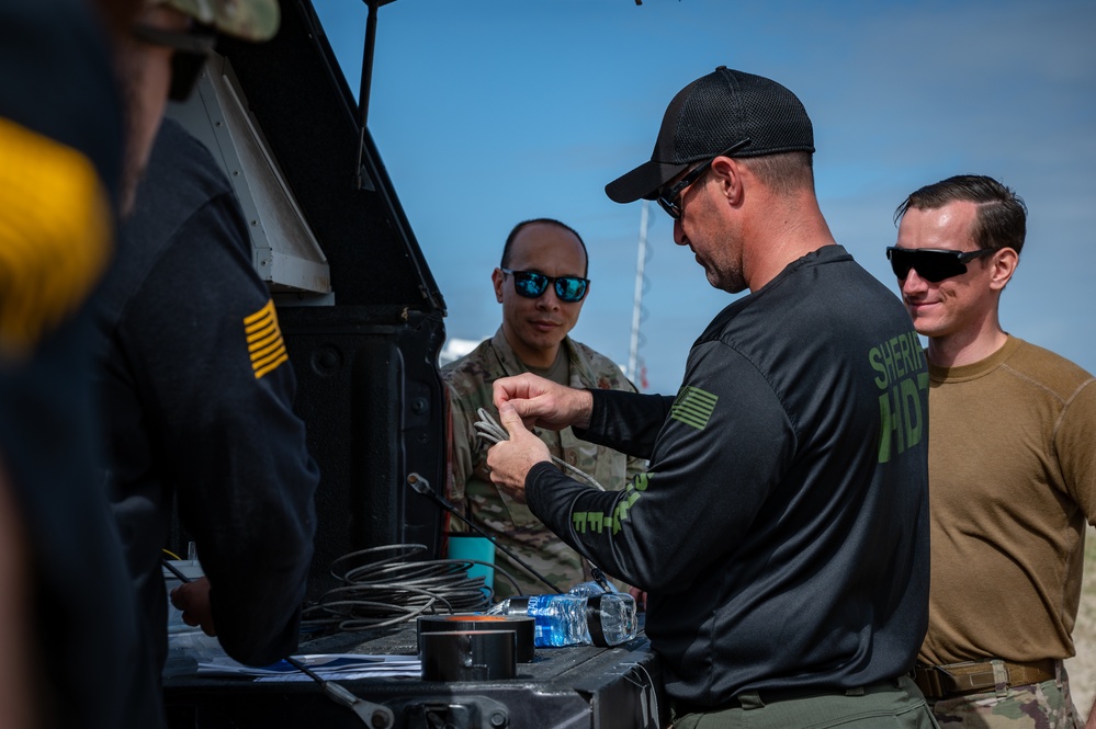 Cape Canaveral SFS EOD Team Organizes Joint Explosice Vehicle Entry Training