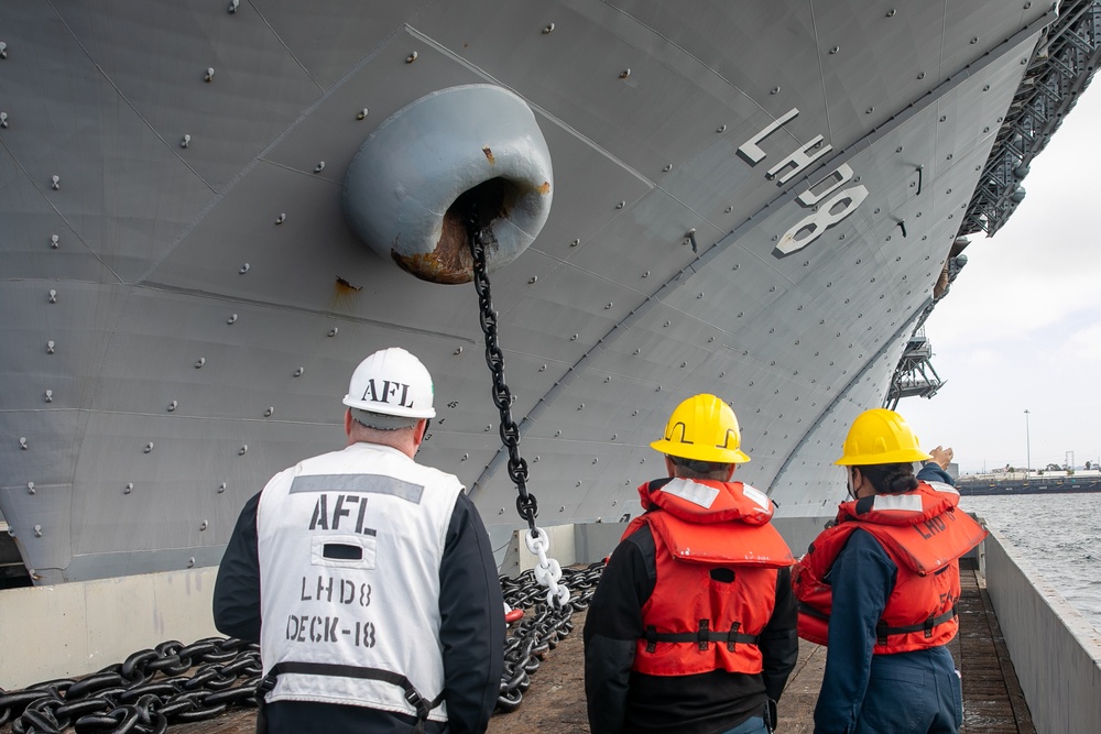 Makin Island Anchor Hoisting
