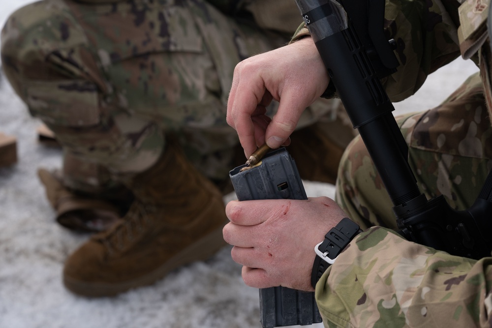 Engineers hold joint arctic training