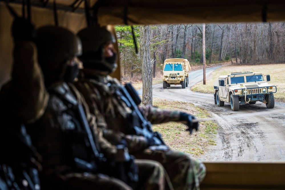 Field Craft Hostile Airmen participate in tactics training