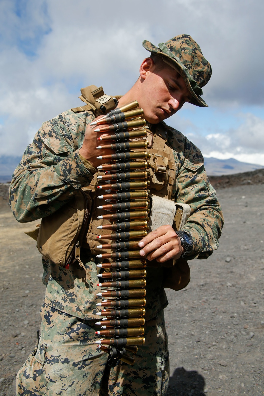 U.S. Marines with 1/12 conduct an M240B machine gun mounted JLTV convoy during Spartan Fury 22.1