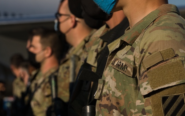 3rd ID soldiers and equipment arrive in Germany