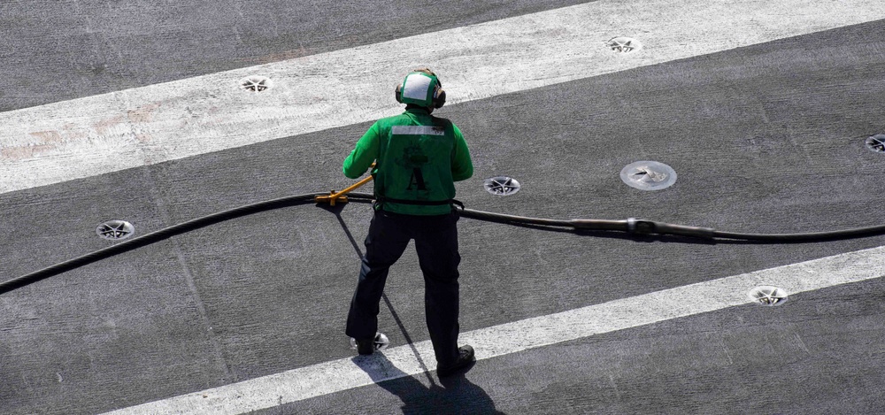 Sailor Retracts Arresting Gear