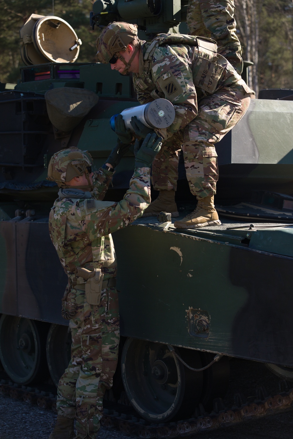 3rd ID Soldiers conduct tank live fire exercise