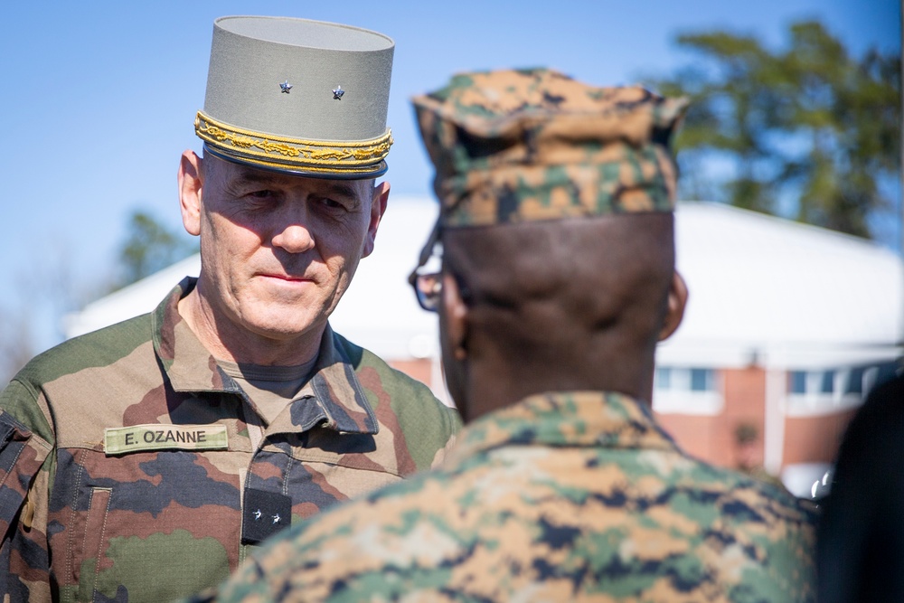 French Army Leaders Visit Camp Lejeune