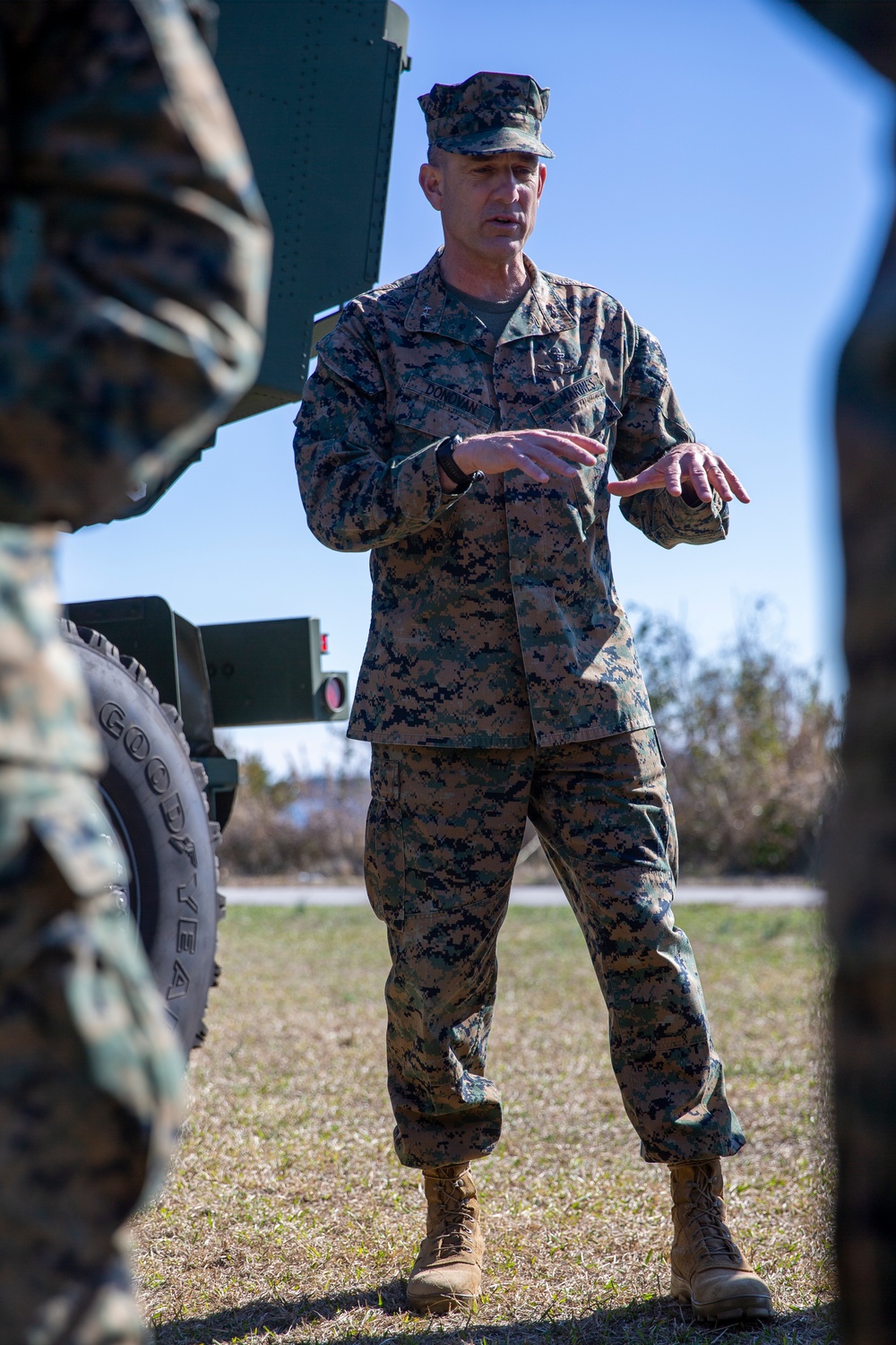 French Army Leaders Visit Camp Lejeune