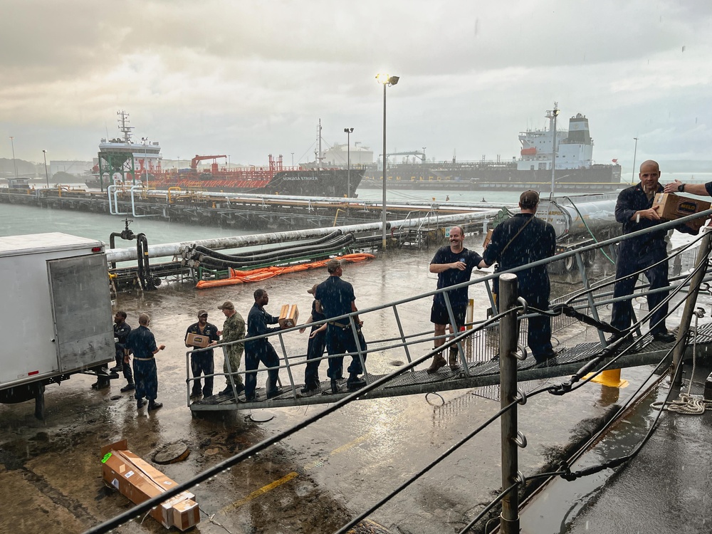 USS Billings Arrives in Colon, Panama