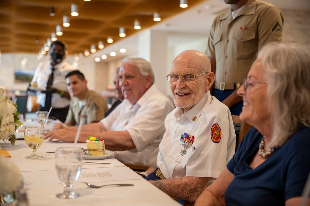 4th Civil Affairs Group Visits Iwo Jima Veteran