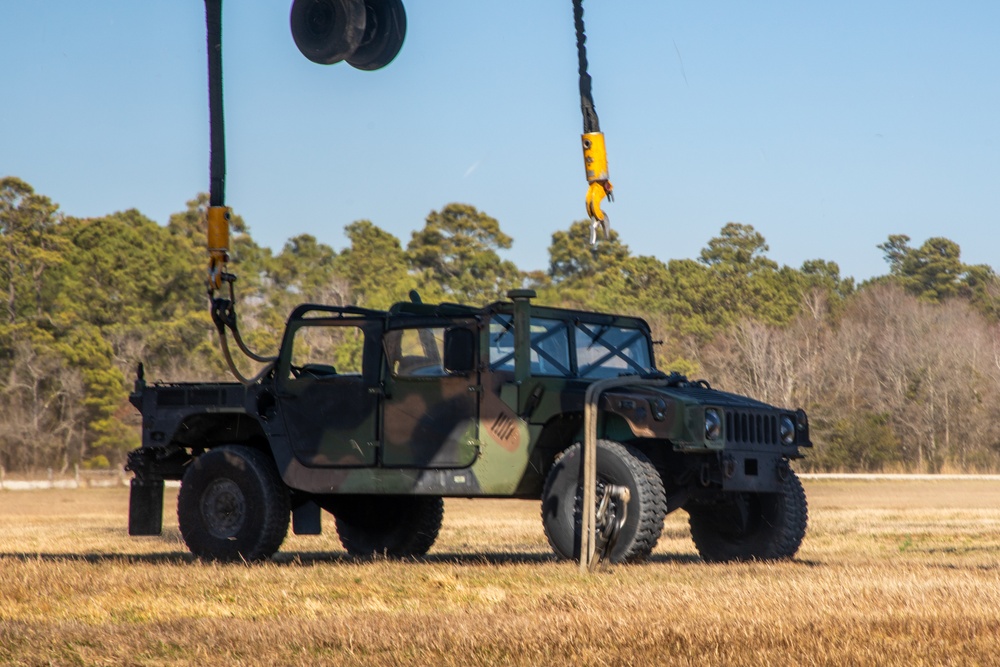 CLB-24 Field Exercise Helicopter Support Team Training