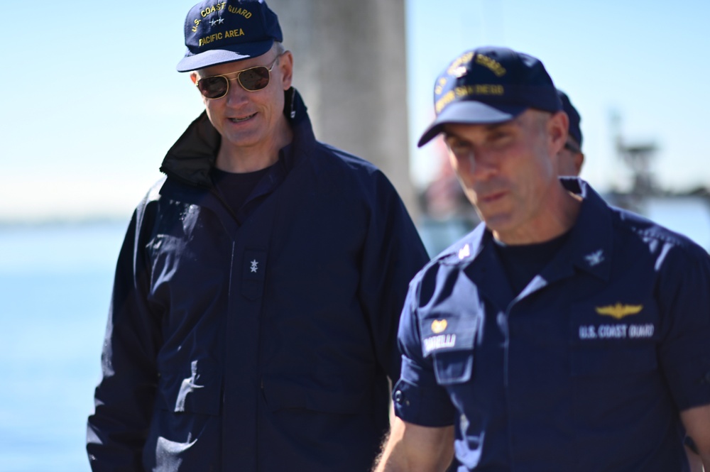 Coast Guard Admirals visit units in San Diego