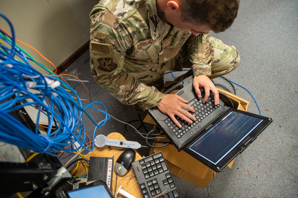Moody prepares communications for Exercise Ready Tiger