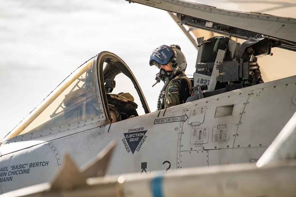 74th Fighter Squadron A-10C Thunderbolt II pilot awaits awaits takeoff during Exercise Ready Tiger