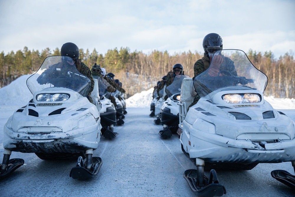 U.S. Marines Learn how to ride snowmobiles