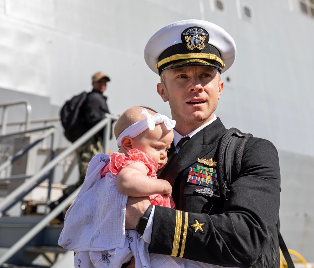 USS Portland Return to Home Port