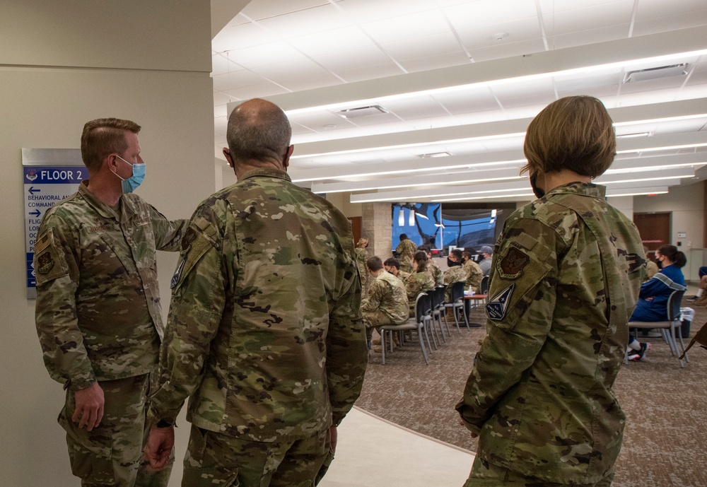 DVIDS - Images - AFMS senior leaders visit 59 MDW medics [Image 5 of 12]