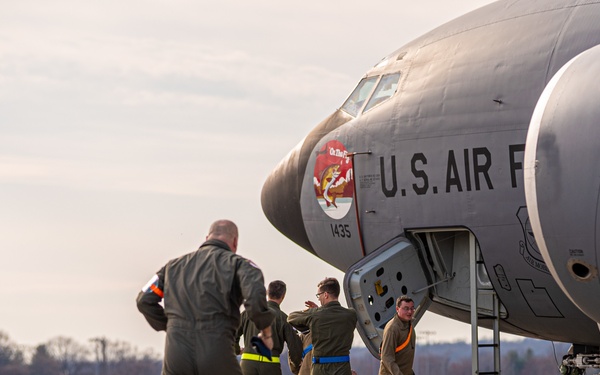 126th ARW Participates in Exercise Worthy Phoenix