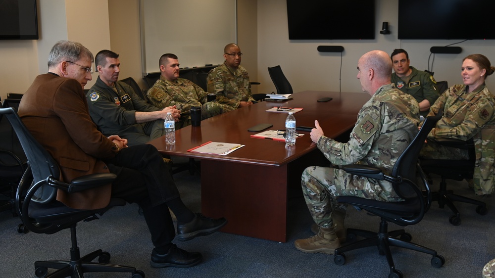 Executive Director of the Air National Guard Visits the 175th Wing