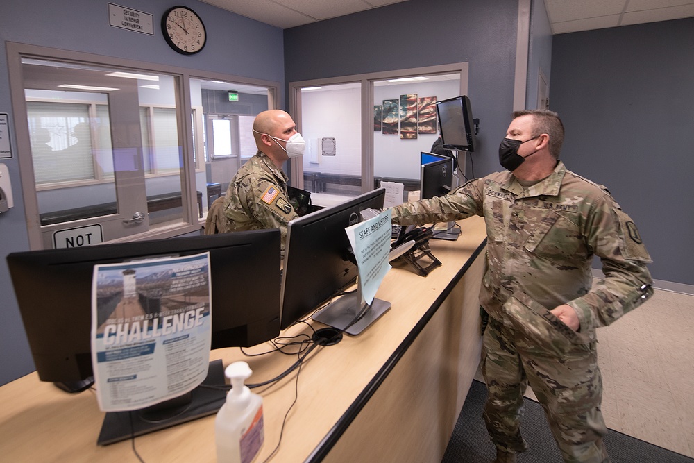 Idaho Guard Leaders Visit Prisons