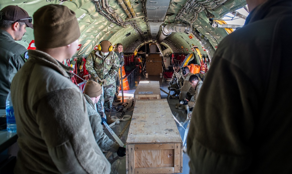 Unique load exercise on KC-135 keeps Hill reservists mission-ready