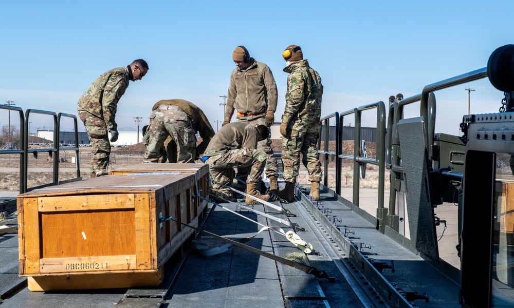 Unique load exercise on KC-135 keeps Hill reservists mission-ready