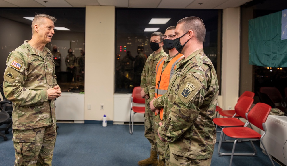 Chief of National Guard Bureau Visits Vermont Guard Soldiers in D.C.