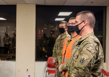 Chief of National Guard Bureau Visits Vermont Guard Soldiers in D.C.