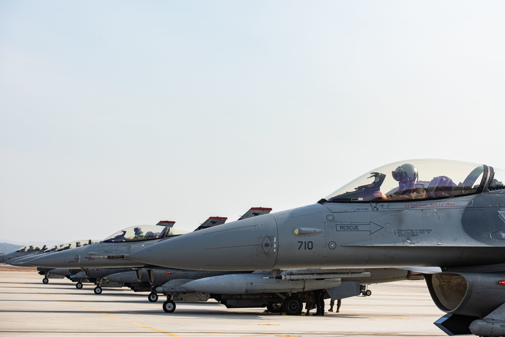 36th FS prepares for takeoff