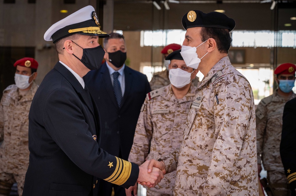 VADM Cooper Visits Riyadh