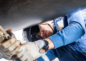 USS America Conducts Flight Ops