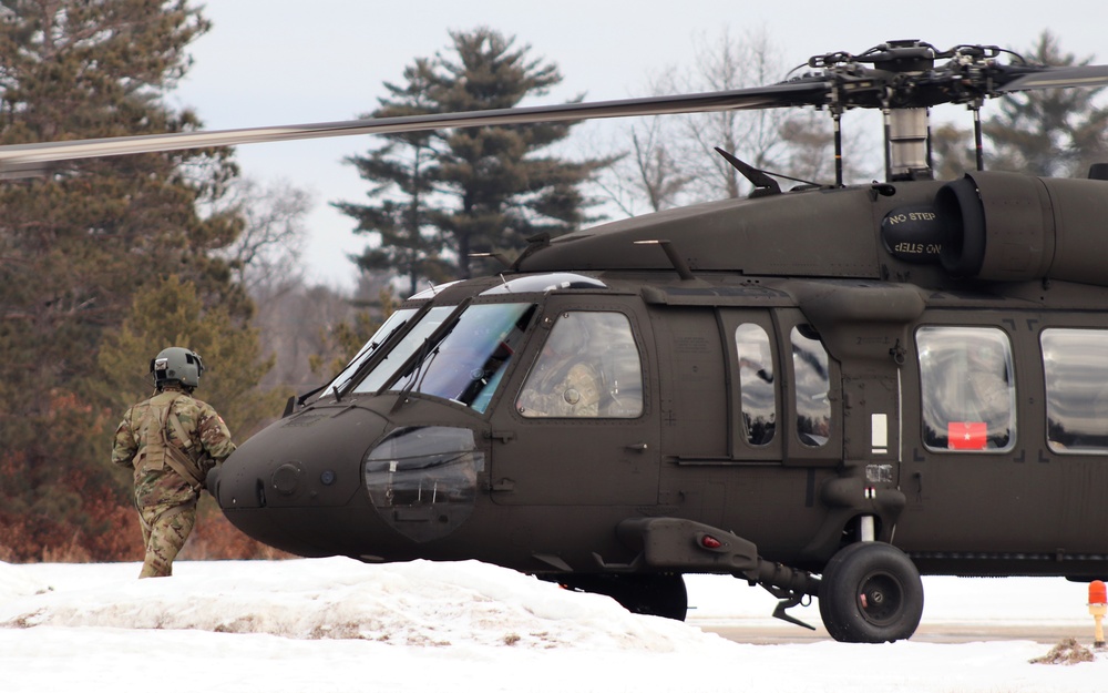 Wisconsin National Guard aircrew supports UH-60 Black Hawk training mission at Fort McCoy