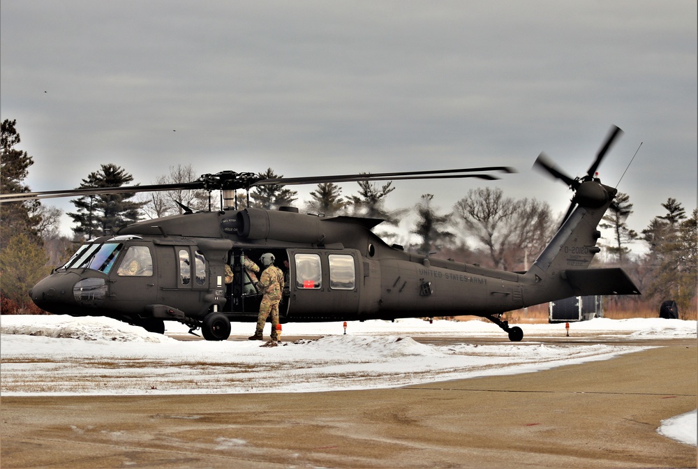 Wisconsin National Guard aircrew supports UH-60 Black Hawk training mission at Fort McCoy