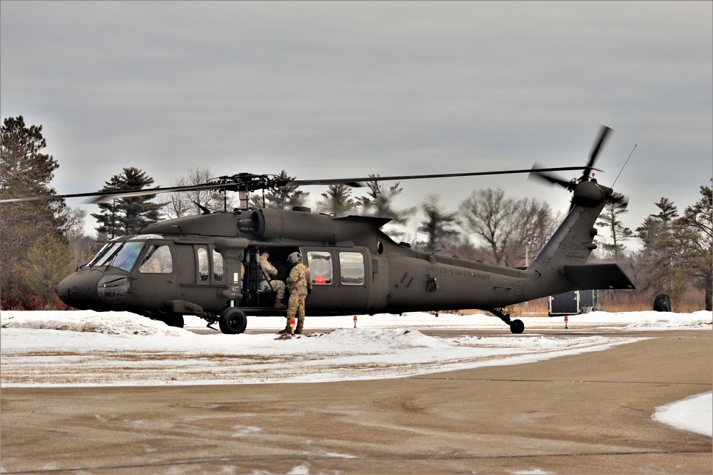 Wisconsin National Guard aircrew supports UH-60 Black Hawk training mission at Fort McCoy