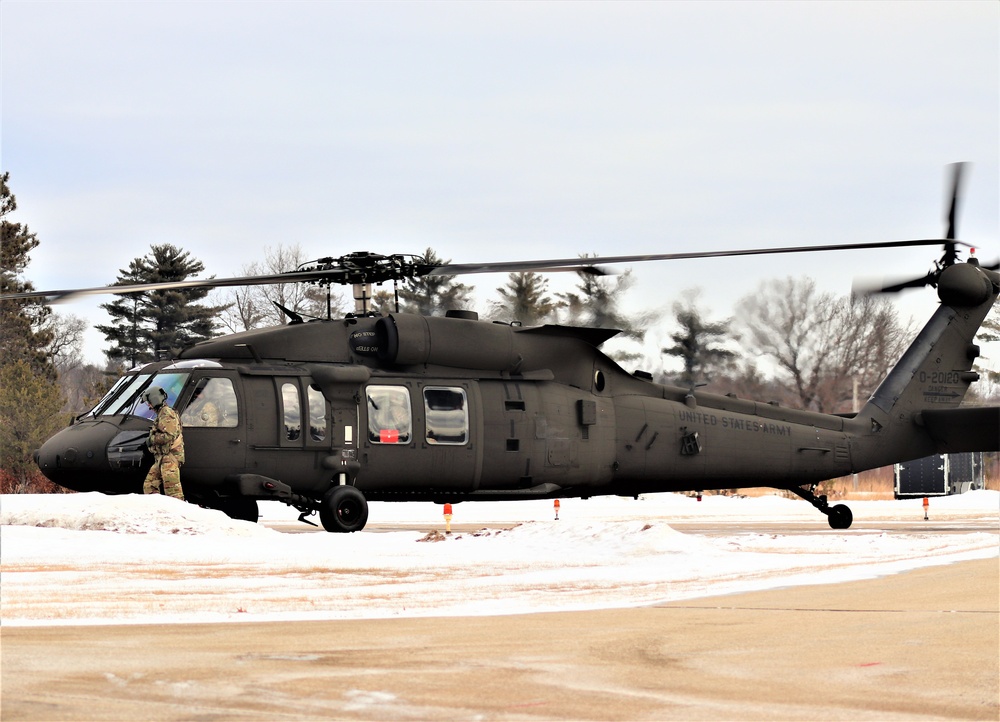 Wisconsin National Guard aircrew supports UH-60 Black Hawk training mission at Fort McCoy