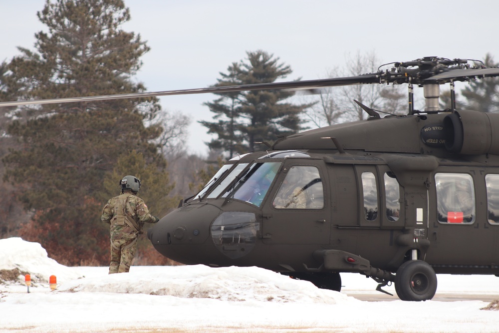 Wisconsin National Guard aircrew supports UH-60 Black Hawk training mission at Fort McCoy