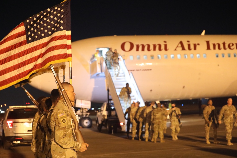 3rd Division Sustainment Brigade main body welcome home and color uncasing