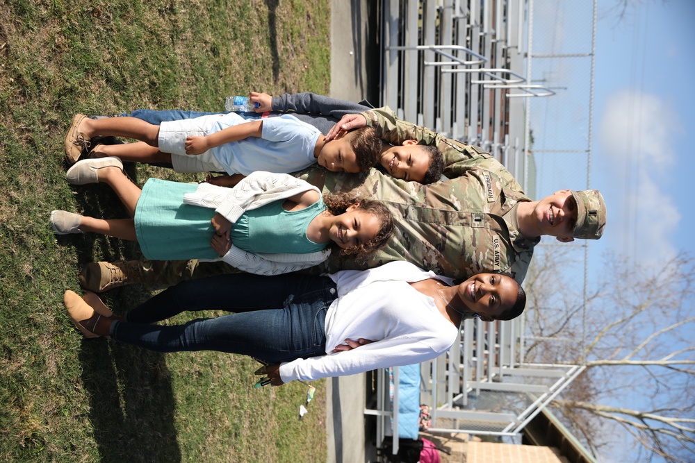 3rd Division Sustainment Brigade main body welcome home and color uncasing