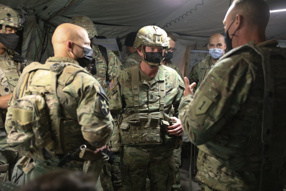 Leaders visit 2ABCT during NTC