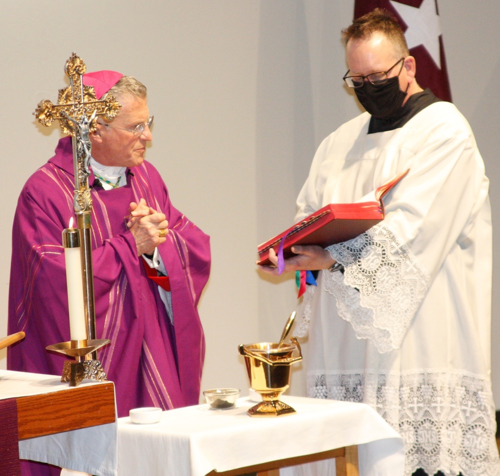 Archbishop of the Military Services Conducts Ash Wednesday Mass at WRNMMC