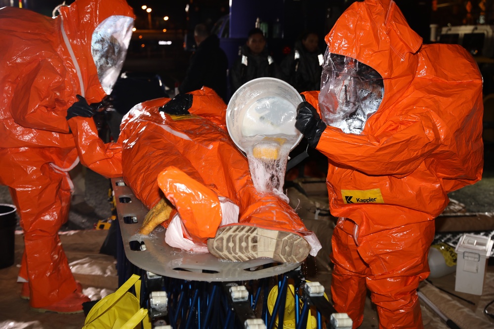 MDNG 32nd CST Conducts Training in an Improvised Cocaine Lab