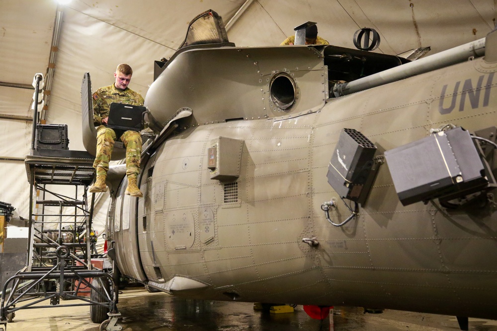 Bravo Company, 3-227 performs phase maintenance in Romania